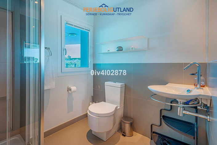 Image No.19-2 Bed Apartment for sale