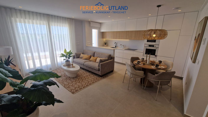 Image No.7-3 Bed Townhouse for sale