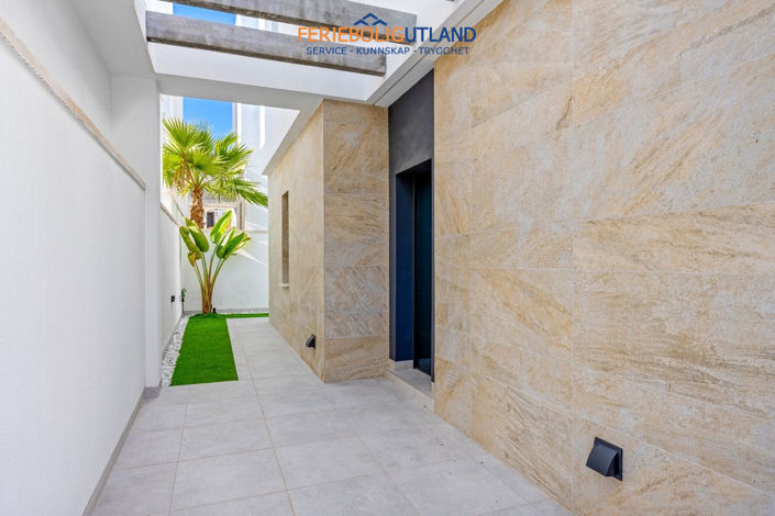 Image No.32-3 Bed Villa for sale