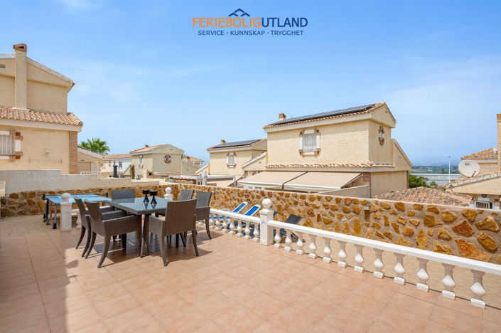 Image No.28-3 Bed Villa for sale