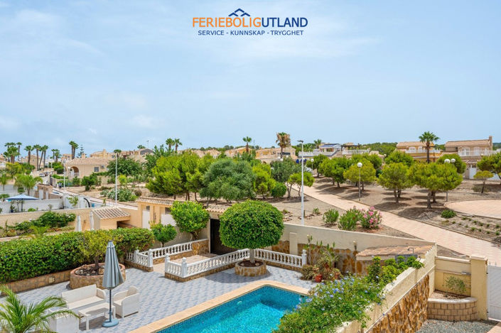Image No.32-3 Bed Villa for sale