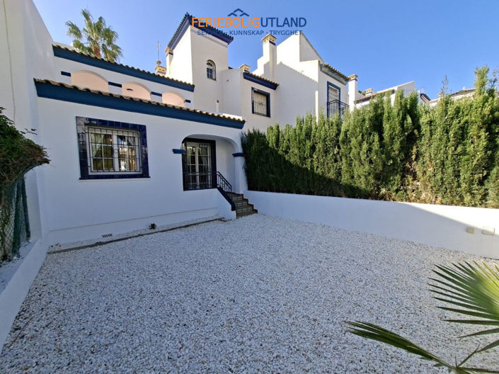 Image No.17-2 Bed Villa for sale