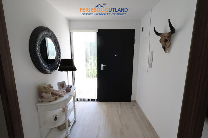 Image No.5-3 Bed Villa for sale