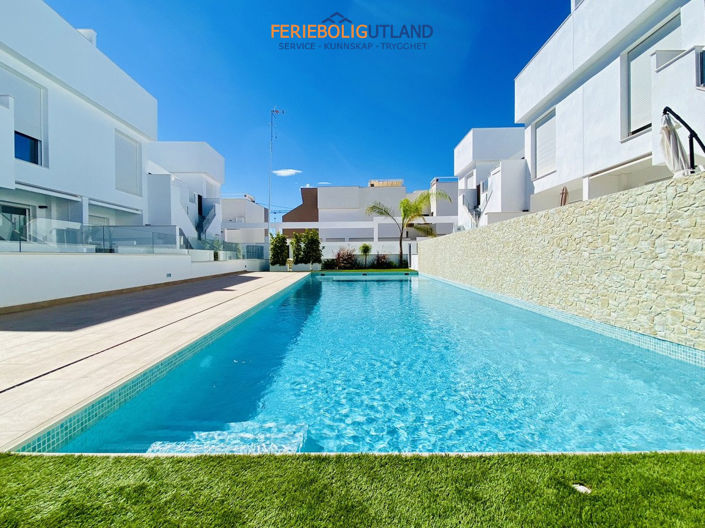 Image No.2-3 Bed Apartment for sale