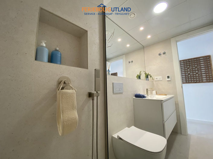 Image No.25-3 Bed Apartment for sale