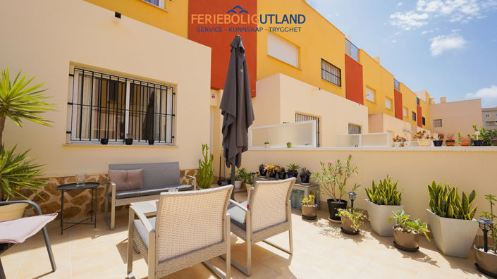 Image No.24-3 Bed Townhouse for sale