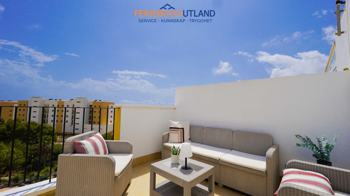 Image No.4-3 Bed Townhouse for sale