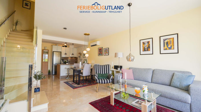 Image No.48-3 Bed Townhouse for sale
