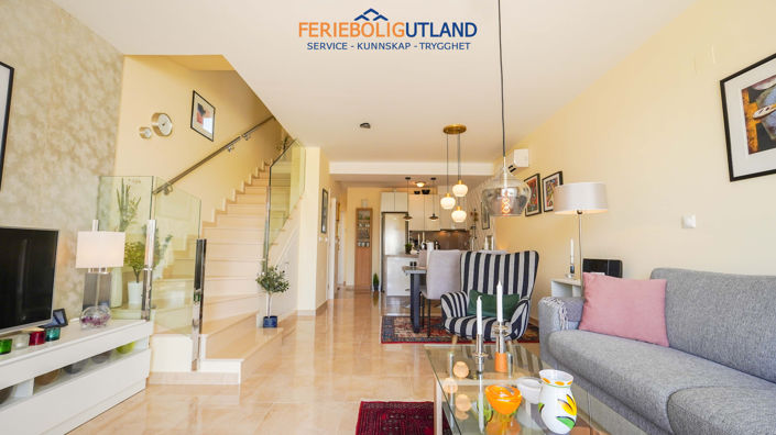 Image No.50-3 Bed Townhouse for sale