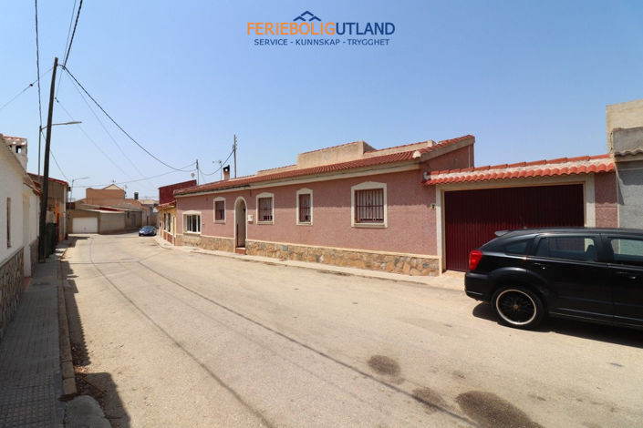 Image No.26-4 Bed Villa for sale