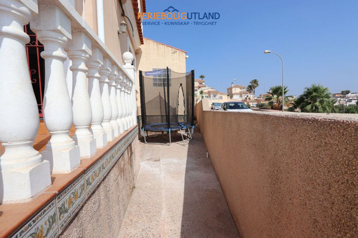 Image No.23-2 Bed Villa for sale