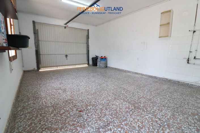 Image No.27-3 Bed Villa for sale