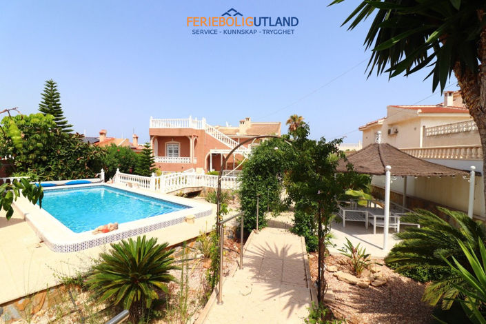 Image No.29-3 Bed Villa for sale