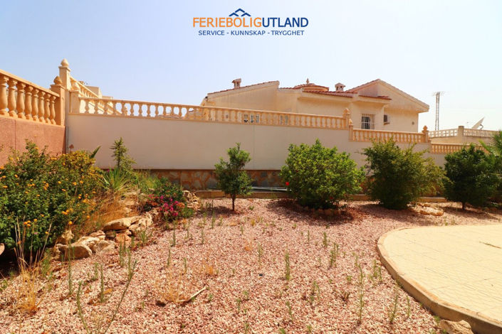 Image No.32-3 Bed Villa for sale