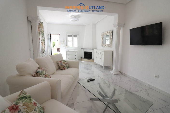 Image No.5-3 Bed Villa for sale