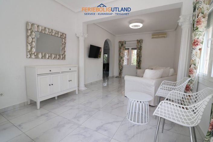 Image No.6-3 Bed Villa for sale