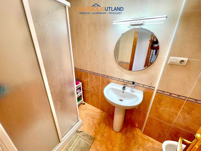 Image No.11-2 Bed Apartment for sale