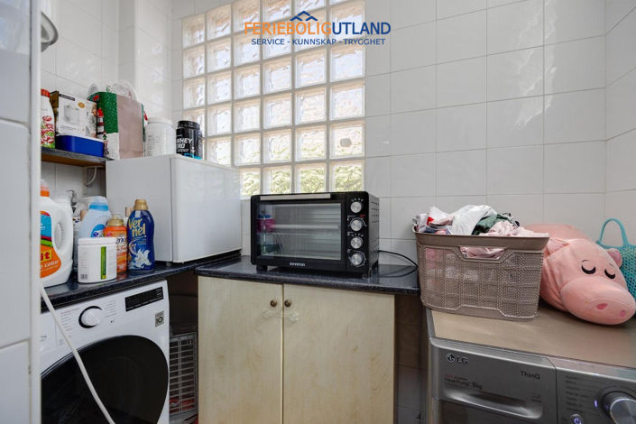 Image No.11-3 Bed Townhouse for sale