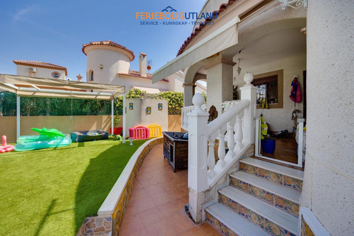 Image No.27-3 Bed Townhouse for sale