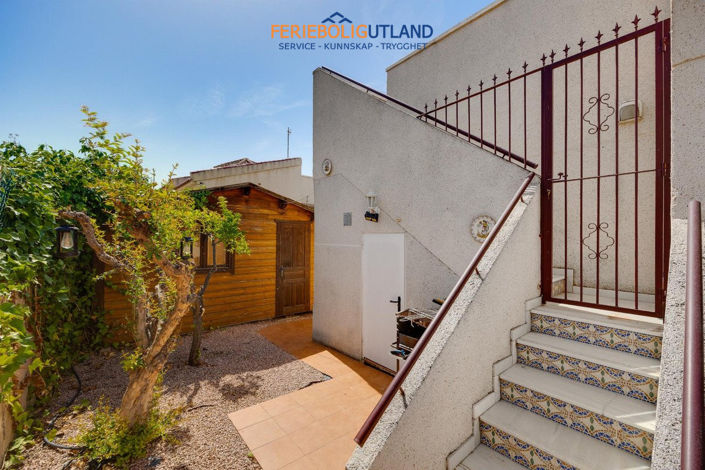 Image No.28-3 Bed Townhouse for sale