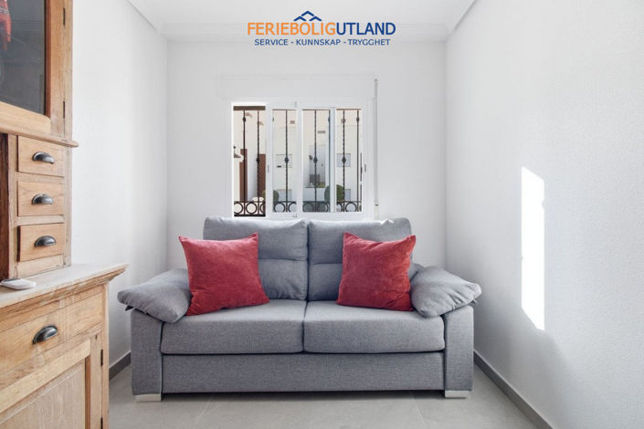 Image No.20-2 Bed Apartment for sale