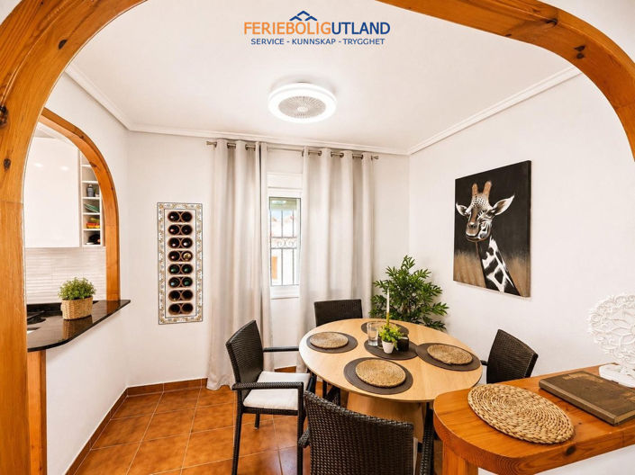 Image No.25-4 Bed Villa for sale