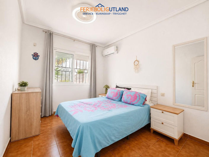 Image No.29-4 Bed Villa for sale