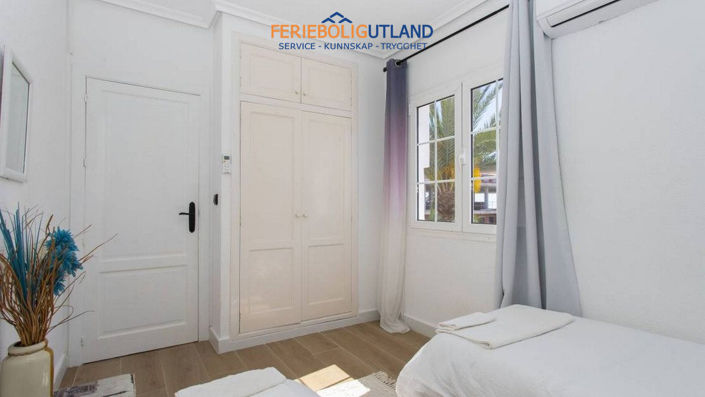 Image No.24-3 Bed Townhouse for sale