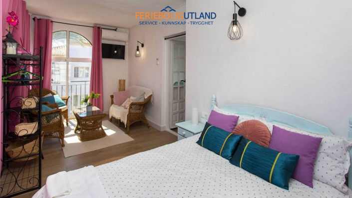 Image No.27-3 Bed Townhouse for sale