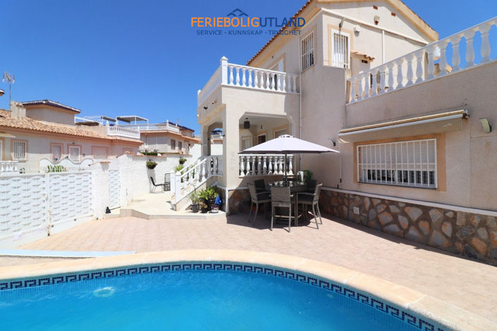 Image No.23-4 Bed Villa for sale