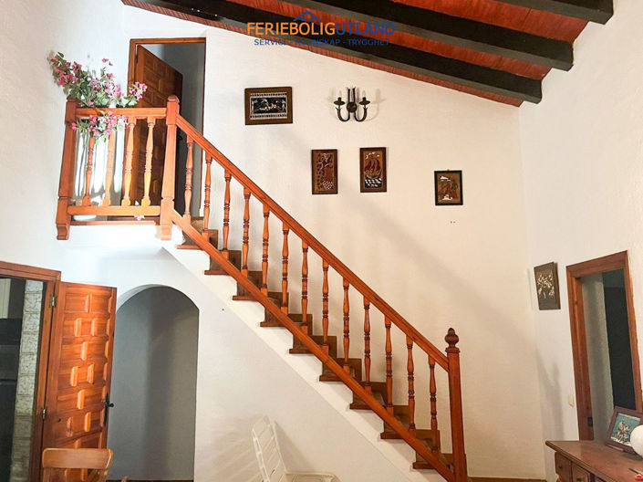 Image No.21-4 Bed Villa for sale