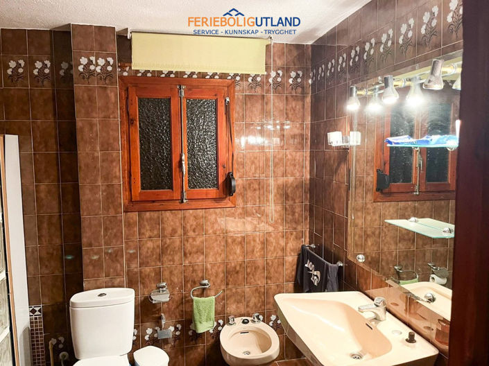 Image No.25-4 Bed Villa for sale