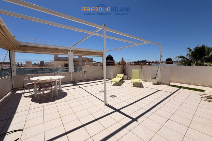 Image No.21-2 Bed Apartment for sale