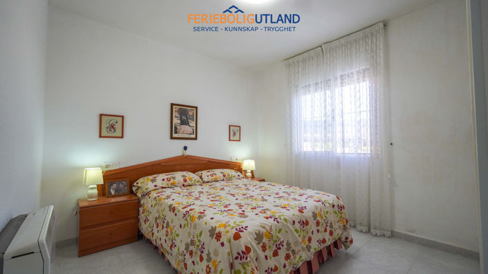 Image No.18-3 Bed Apartment for sale