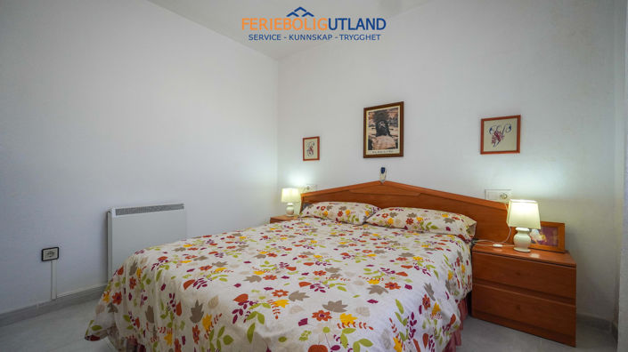 Image No.20-3 Bed Apartment for sale