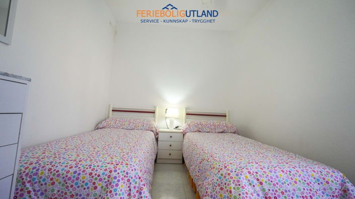 Image No.24-3 Bed Apartment for sale