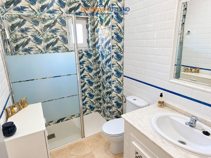 Image No.12-2 Bed Apartment for sale