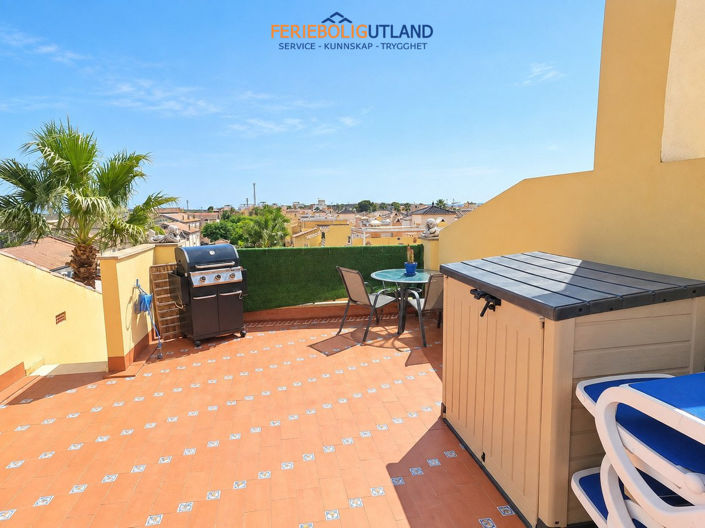 Image No.18-2 Bed Apartment for sale