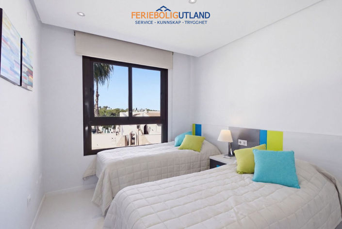 Image No.29-2 Bed Apartment for sale