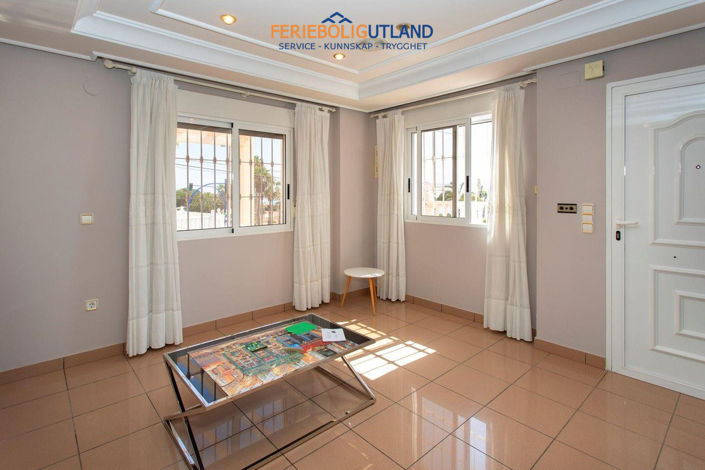 Image No.11-4 Bed Villa for sale