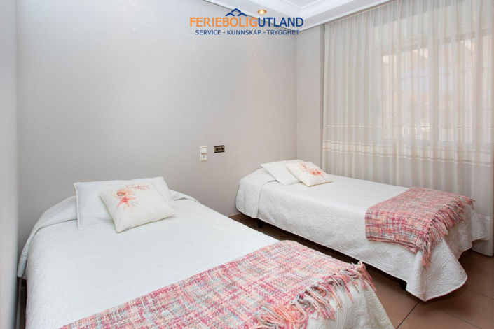 Image No.14-4 Bed Villa for sale