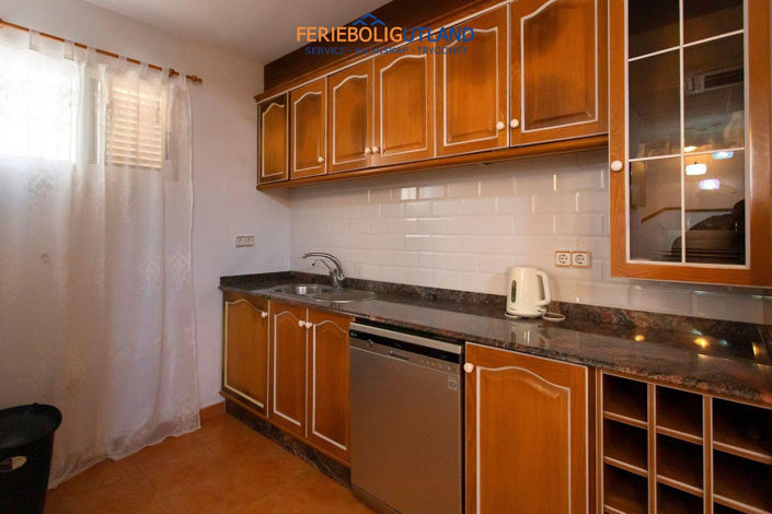 Image No.32-4 Bed Villa for sale