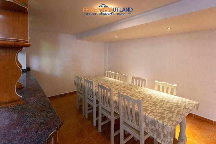 Image No.34-4 Bed Villa for sale