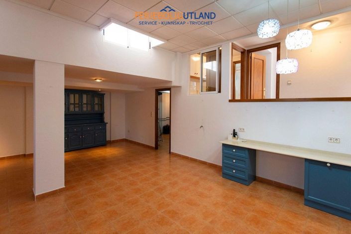 Image No.35-4 Bed Villa for sale