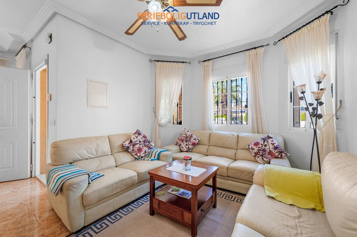 Image No.8-3 Bed Villa for sale