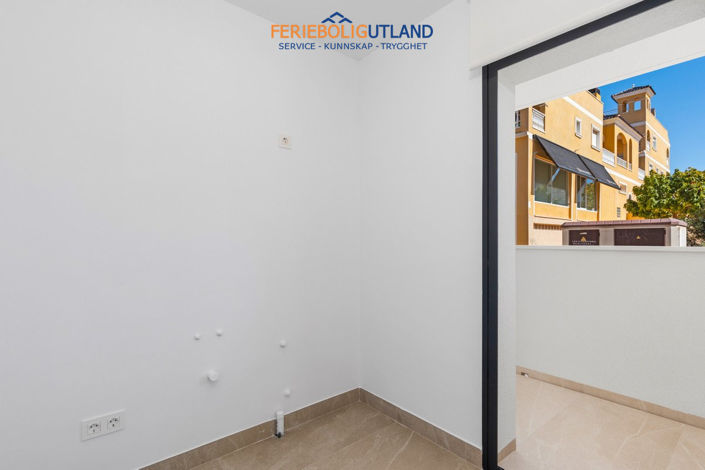 Image No.31-3 Bed Apartment for sale