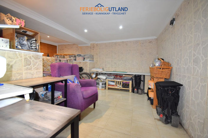 Image No.16-3 Bed Townhouse for sale