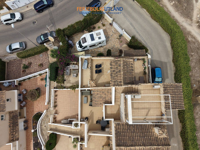 Image No.26-3 Bed Townhouse for sale