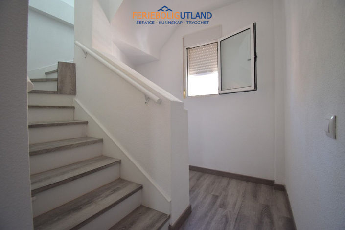 Image No.11-3 Bed Villa for sale