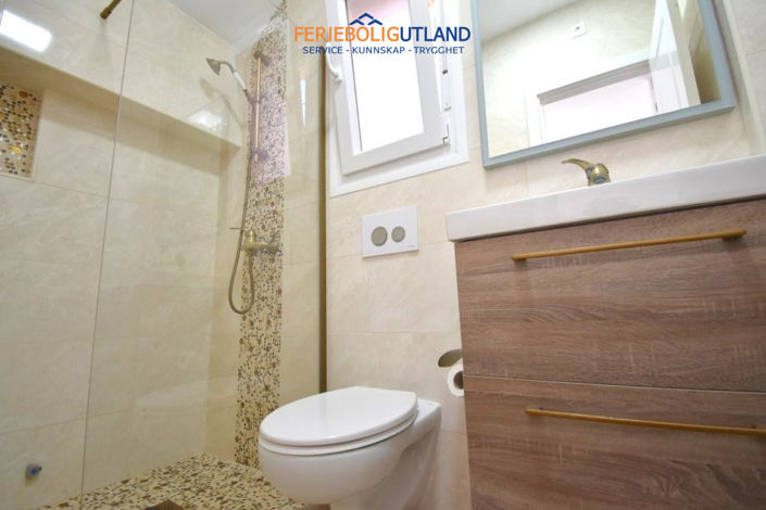 Image No.9-3 Bed Villa for sale